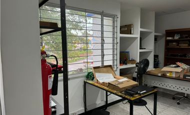 Se Vende Casa Comercial Para Inversion En Barrio Nueva Cecilia