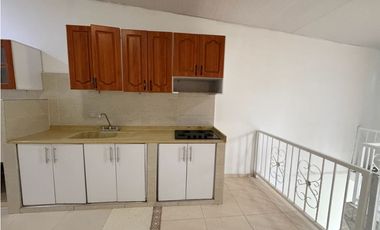 CASA  EN ALQUILER AL SUR DE LA CIUDAD DE  CALI BARRIO CALICANTO