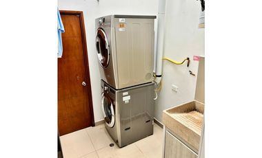 VENDO HERMOSA CASA EN ENVIGADO ANTIOQUIA