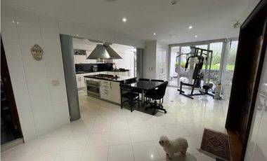 ARRIENDO AMOBLADA BELLISIMA CASA EN SANTANA ORIENTAL