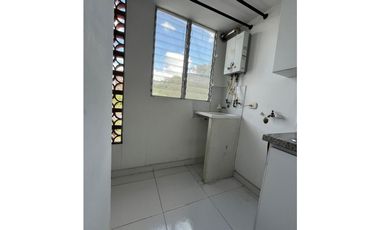 Vendo apartamento muy amplio en Barrio Corales