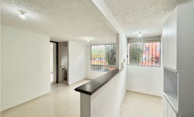 PRIMER PISO APARTAMENTO EN VENTA – CEREZOS DEL CANEY SUR CALI