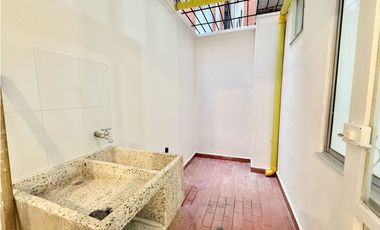 PRIMER PISO APARTAMENTO EN VENTA – CEREZOS DEL CANEY SUR CALI