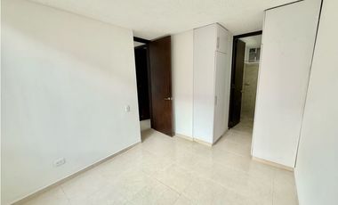 PRIMER PISO APARTAMENTO EN VENTA – CEREZOS DEL CANEY SUR CALI