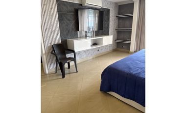 CASA GRANDE EN CARTAGO CON TRES APARTAMENTOS INDEPENDIENTES