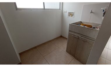 ARRIENDO DE APARTAMENTO EN SURAMERICA, ITAGUI AMPLIO