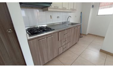 ARRIENDO DE APARTAMENTO EN SURAMERICA, ITAGUI AMPLIO