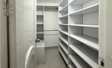 Apartamento para la venta en Laureles, piso 9