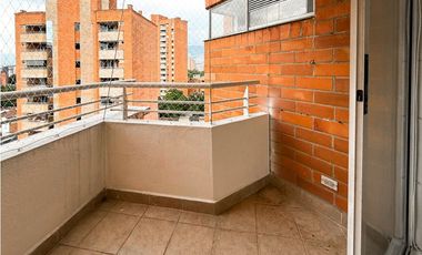 Apartamento para la venta en Laureles, piso 9