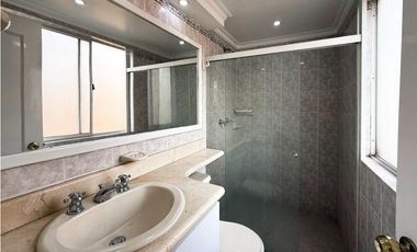 Apartamento para la venta en Laureles, piso 9