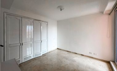 Apartamento para la venta en Laureles, piso 9