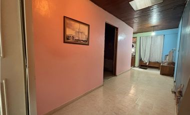 VENTA DE CASA CON LOCAL