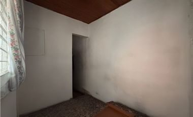 VENTA DE CASA CON LOCAL