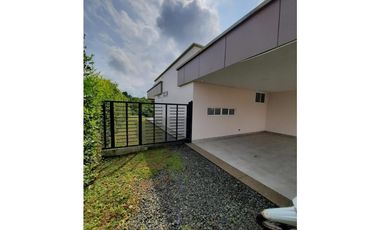 SE ALQUILA CASA EN pueblito cafetero  PEREIRA