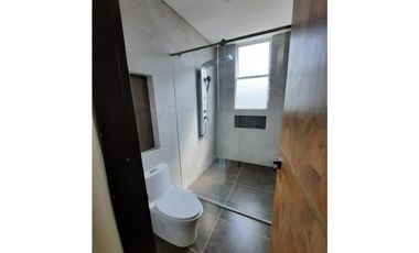 SE ALQUILA CASA EN pueblito cafetero  PEREIRA