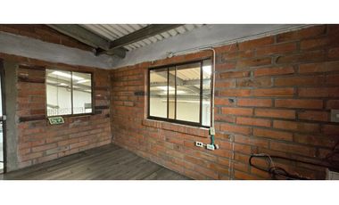 Bodega ubicada en el municipio de La Ceja, Antioquia.