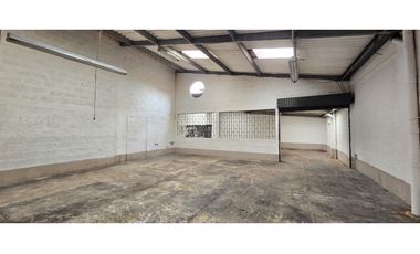 Bodega ubicada en el municipio de La Ceja, Antioquia.