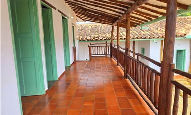 Vendo Casa Barichara Sector la Loma casa Loma Serena