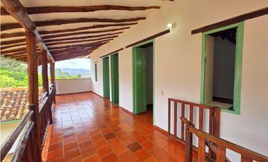 Vendo Casa Barichara Sector la Loma casa Loma Serena
