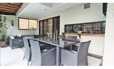 Vendo casa en buen estado Poblado Los Gonzalez unidad completa