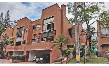 Vendo casa en buen estado Poblado Los Gonzalez unidad completa