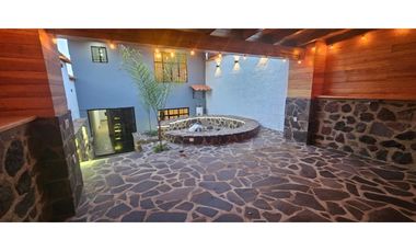 Bonita casa en zona centrica de mazamittla jalisco