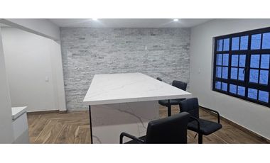 Bonita casa en zona centrica de mazamittla jalisco