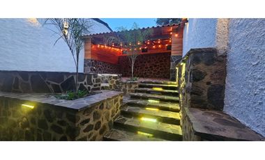 Bonita casa en zona centrica de mazamittla jalisco