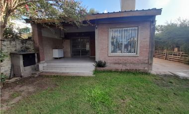 HERMOSO CHALET. LOTE PROPIO EN ALQUILER. VILLA UDAONDO