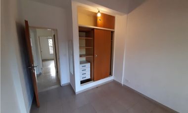 HERMOSO CHALET. LOTE PROPIO EN ALQUILER. VILLA UDAONDO