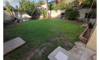 HERMOSO CHALET. LOTE PROPIO EN ALQUILER. VILLA UDAONDO