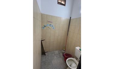 Venta local comercial+ 2 deptos 2 AMB - Merlo
