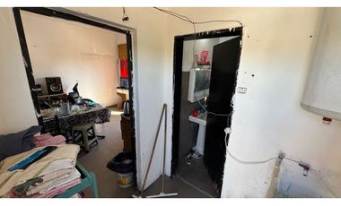 Venta local comercial+ 2 deptos 2 AMB - Merlo