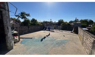Venta local comercial+ 2 deptos 2 AMB - Merlo