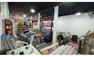 Venta local comercial+ 2 deptos 2 AMB - Merlo