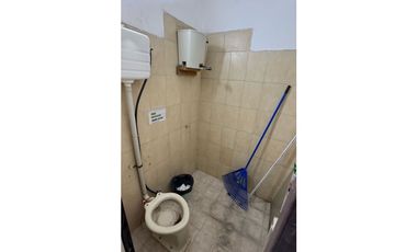 Venta local comercial+ 2 deptos 2 AMB - Merlo