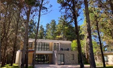 CASA EN VENTA EN COSTA ESMERALDA  -SENDEROS II 45