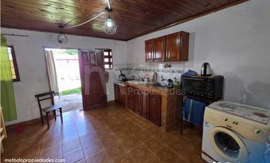 Casa - B° Güemes II - Gascón Mz 107 casa N° 5 - Corrientes