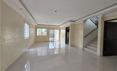 VENTA CASA PH SPRING HILLS EN PUERTO CAIMITO LA CHORRERA (OF)