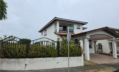 VENTA CASA PH SPRING HILLS EN PUERTO CAIMITO LA CHORRERA (OF)