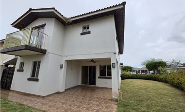 VENTA CASA PH SPRING HILLS EN PUERTO CAIMITO LA CHORRERA (OF)