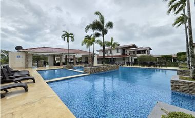 VENTA CASA PH SPRING HILLS EN PUERTO CAIMITO LA CHORRERA (OF)