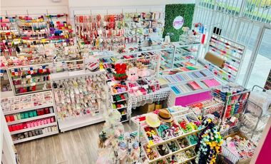 Local en Vía España Bella Vista alquiler o venta