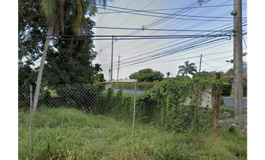 SE VENDE TERRENO EN BOCAS DEL TORO CHANGUINOLA SOBRE AVENIDA PRINCIPAL