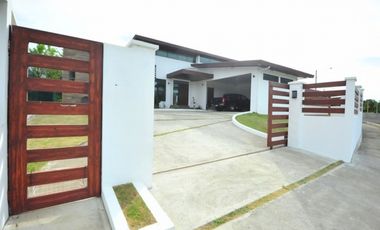 SE ALQUILA CASA EN PENONOME VIA LA PINTADA DE 4 HABITACIONES