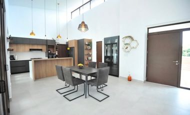 SE ALQUILA CASA EN PENONOME VIA LA PINTADA DE 4 HABITACIONES