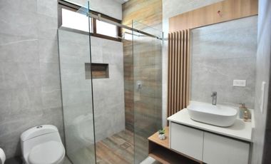 SE ALQUILA CASA EN PENONOME VIA LA PINTADA DE 4 HABITACIONES