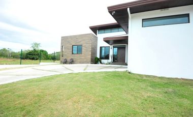 SE ALQUILA CASA EN PENONOME VIA LA PINTADA DE 4 HABITACIONES