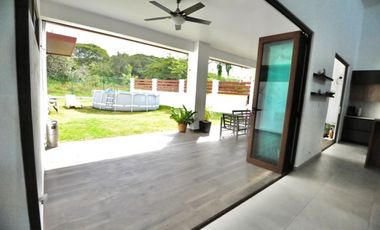 SE ALQUILA CASA EN PENONOME VIA LA PINTADA DE 4 HABITACIONES