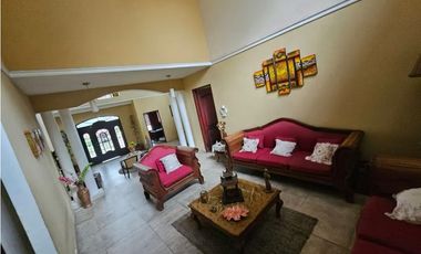 Casa en Venta Villa Zaita 5 Rec 470m2 Patio $350,000